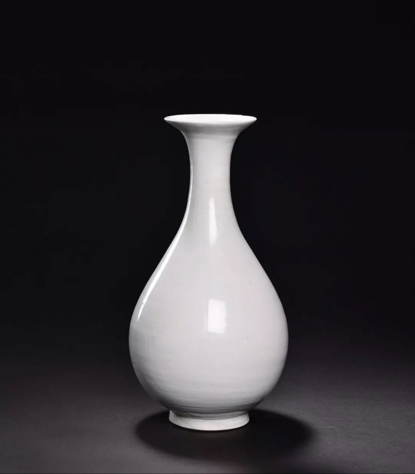 【倉庫整理品】中国古美術　清時代染付人物玉壺春瓶 ：XG--33 倉庫整理品】中国古美術 清時代染付人物玉壺春瓶 ：XG