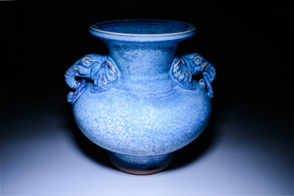 象鼻尊